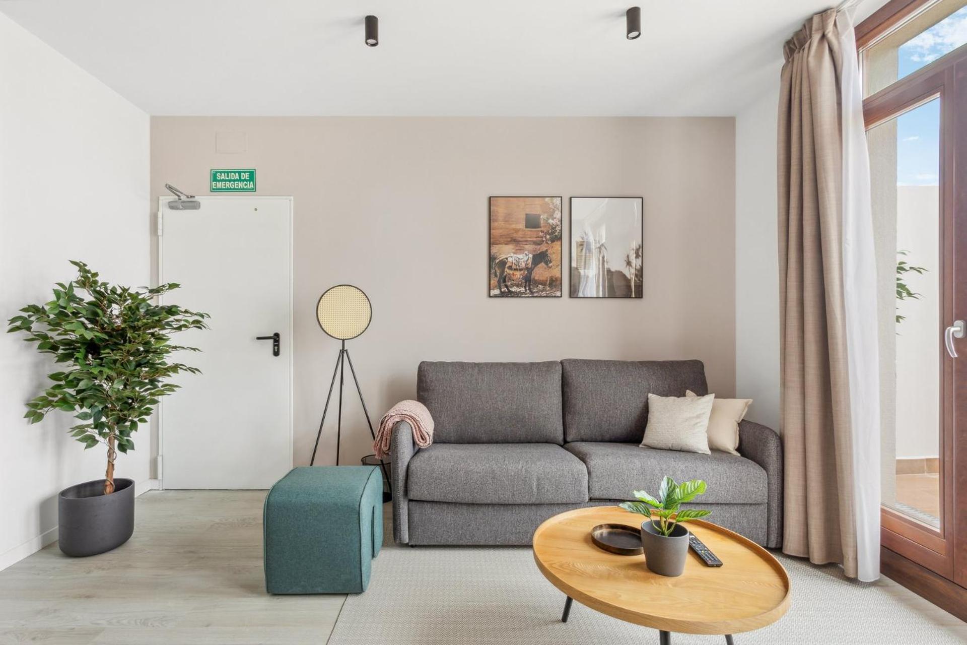 Limehome Valencia Calle De Cadiz Esterno foto